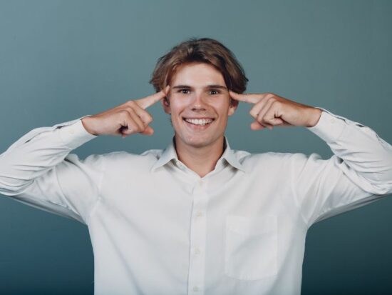 Jak zmienić negatywne myśli na pozytywne?